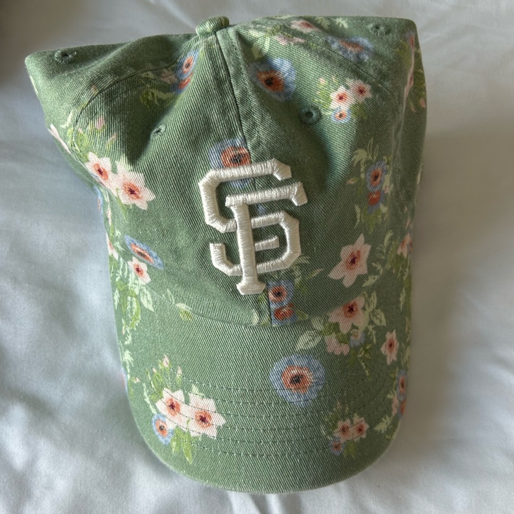 47 Brand Ladies Floral Green Cap San Francisco Giants Jersey